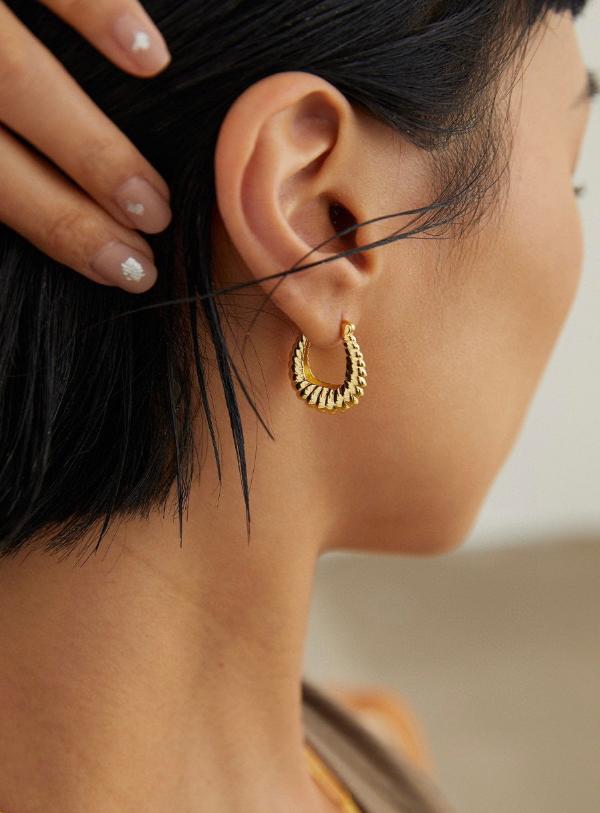 Croissant Dome Hoops – MAUNA STUDIO