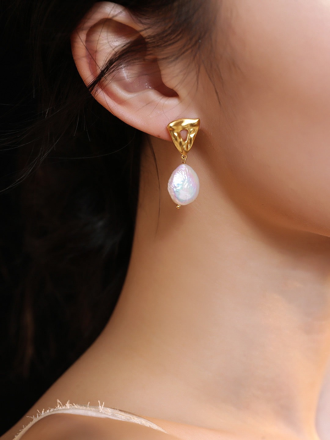 Baroque Pearl Stud Earrings Koral